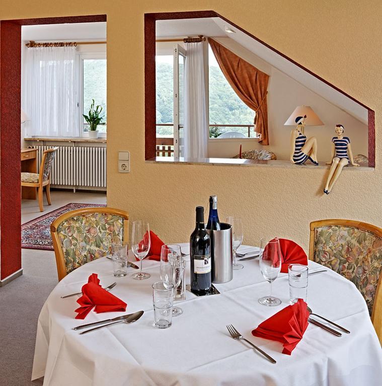 Familienzimmer (2 Erwachsene + 2 Kinder)